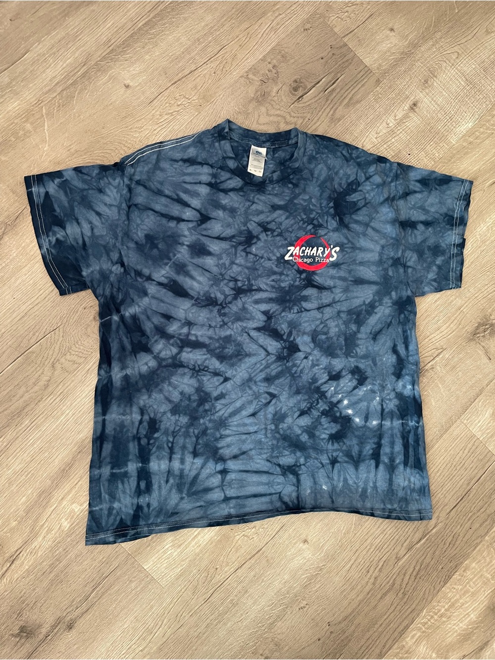 Zachary’s  Chicago Pizza T Shirt  tie dye Blue Large Women’s  Unisex Berkeley CA